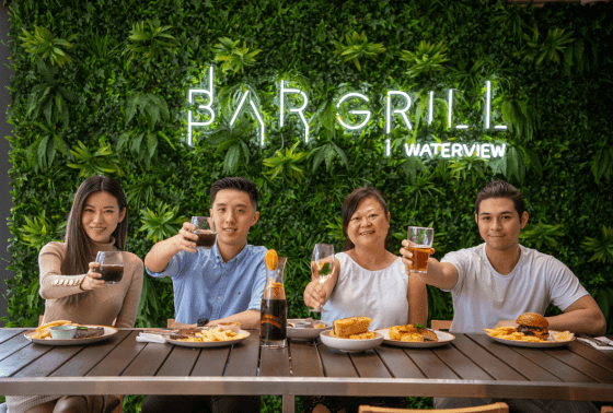 bar and grill waterview header