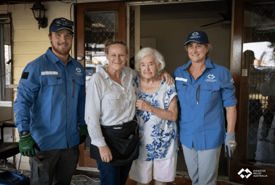 Disaster-Relief-Australia-Group-Photo