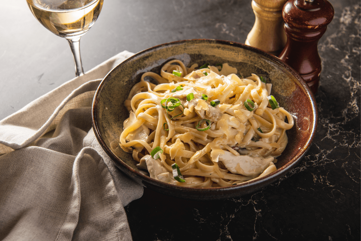 Chicken Fettuccine Boscaiola